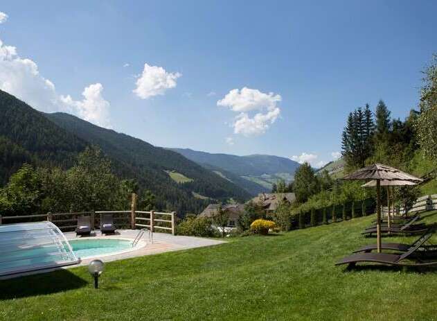 Escape to this stunning property with a private pool and breathtaking mountain views.