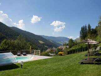 Escape to this stunning property with a private pool and breathtaking mountain views.