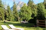 Escape to this stunning property surrounded by lush greenery and breathtaking mountain views.