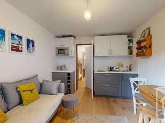 Discover this charming property, perfect for a cozy getaway.