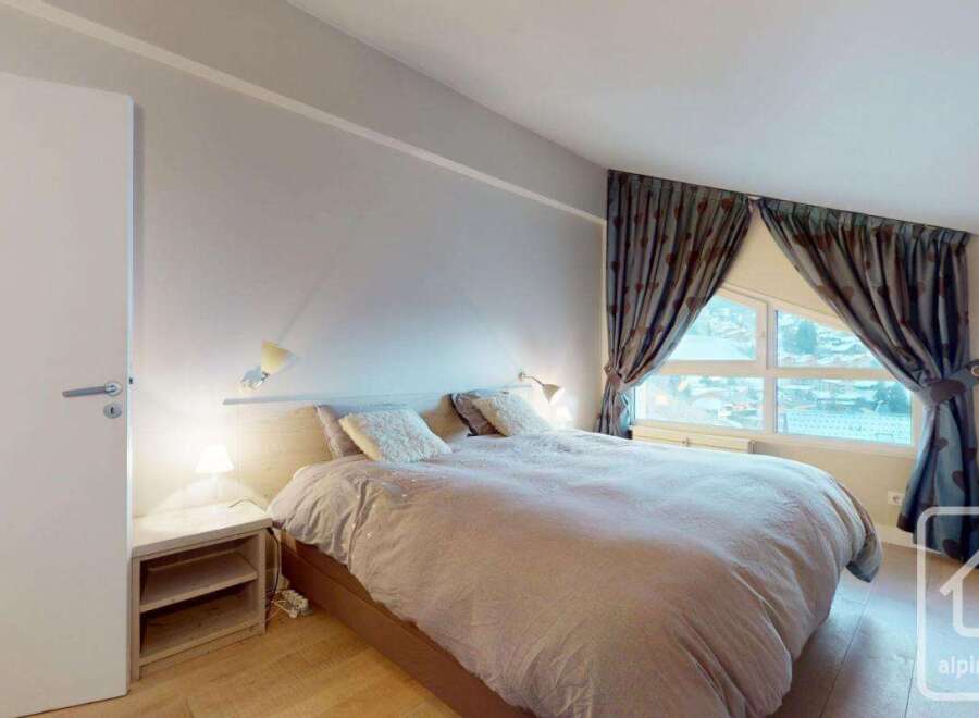 Discover the charm of this cozy bedroom, perfect for a peaceful retreat.