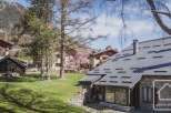 Discover this stunning property nestled in a picturesque mountain setting.