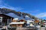 Discover the charm of this stunning mountain property, nestled in a picturesque ski resort.