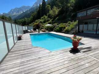 Experience luxury living with this stunning property featuring a private pool and breathtaking mountain views.