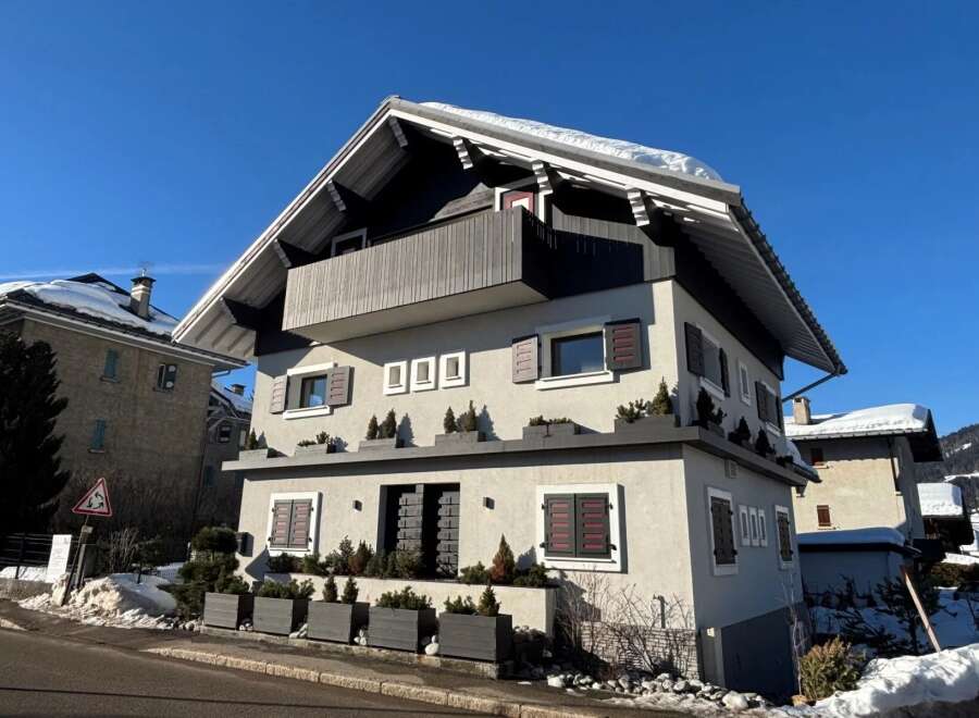 Discover this stunning property featuring a modern design with a touch of alpine charm.