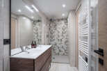 Step into modern luxury with this stunning bathroom.