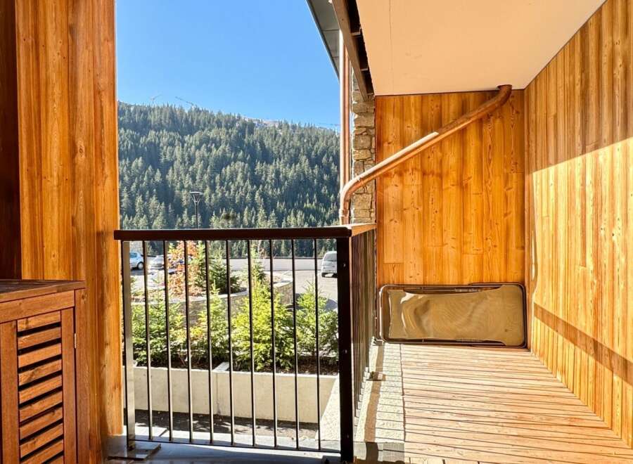 Enjoy breathtaking mountain views from this stunning property.