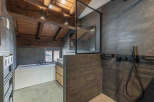 Experience luxury in this stunning bathroom featuring a modern design and high-end finishes.
