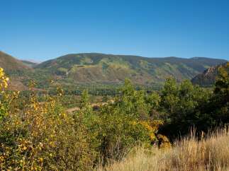 Discover breathtaking mountain views from this stunning property.