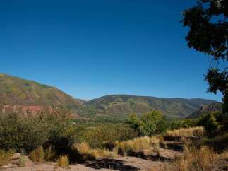 Experience breathtaking views from this stunning property nestled in the heart of nature.