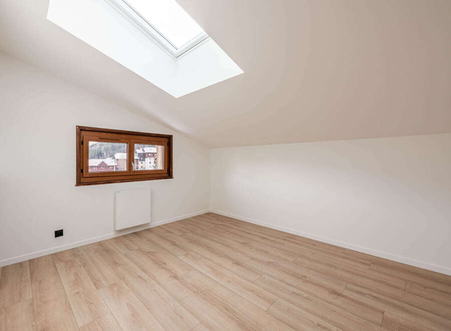 Discover the charm of this bright and airy attic space, perfect for a cozy retreat or creative studio.