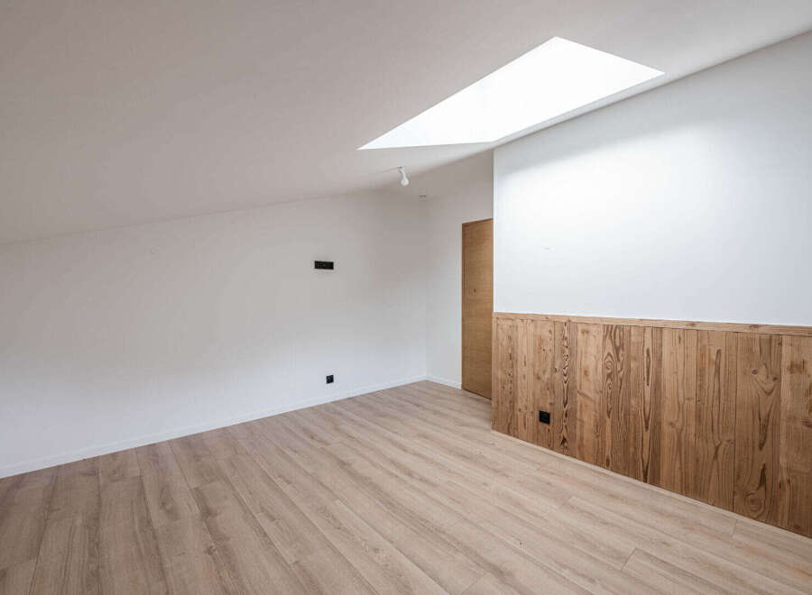 This stunning property boasts a modern interior with a bright and airy atmosphere.