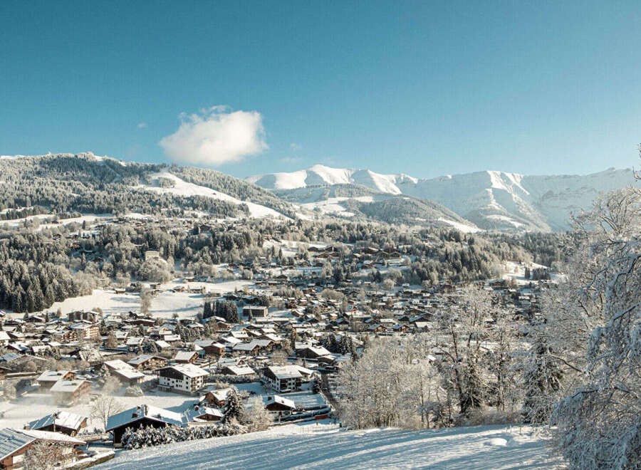 Discover the charm of this stunning mountain village, nestled amidst snow-capped peaks and pristine landscapes.