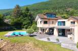Discover your dream home in this stunning property! This luxurious residence boasts a beautiful pool, perfect for relaxation and entertaining.