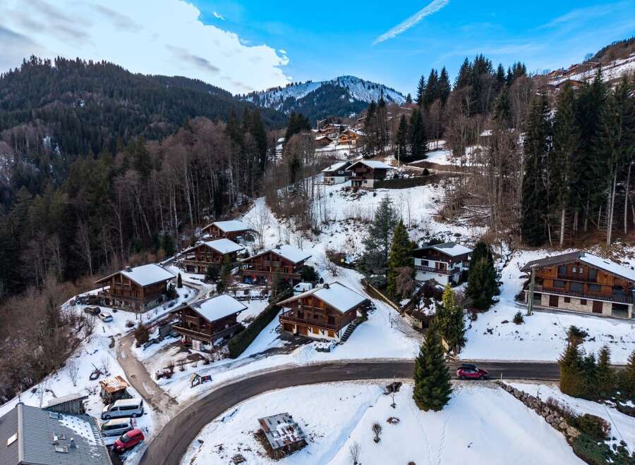 Nestled in a picturesque mountain setting, this stunning property offers a unique blend of luxury and natural beauty.