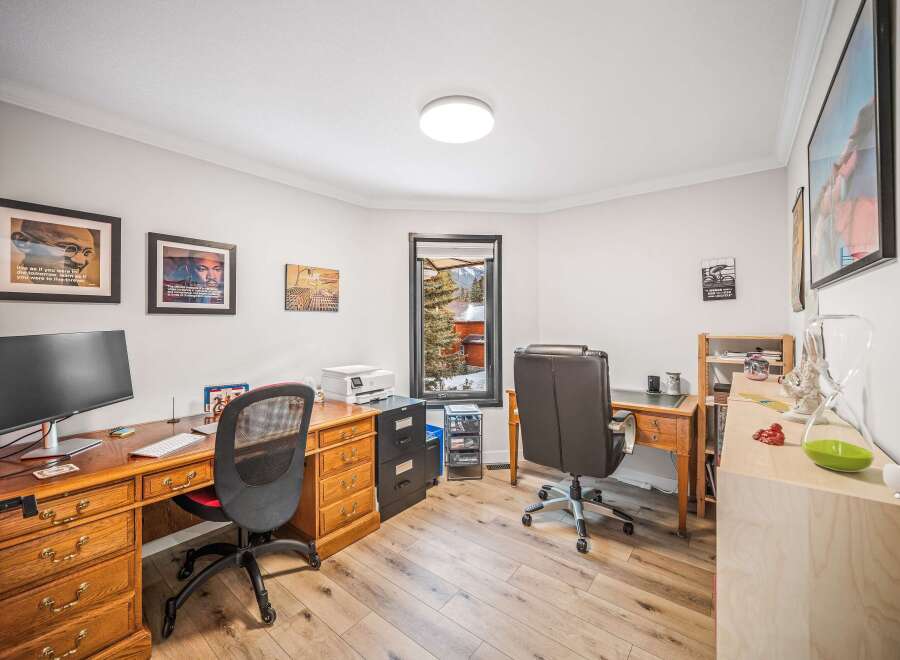 This inviting home office offers a blend of functionality and style, perfect for remote work or creative pursuits.