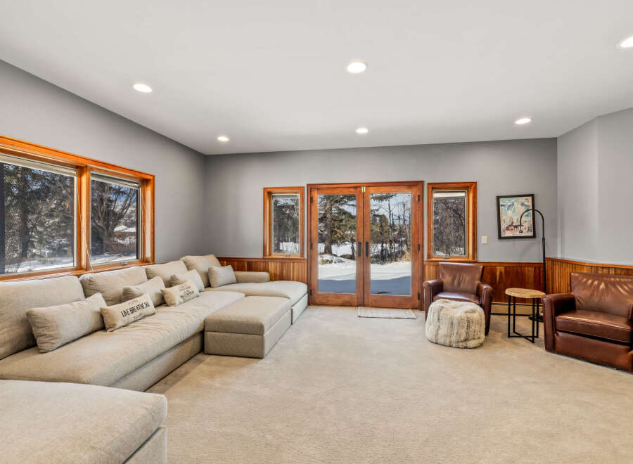 This stunning property boasts a spacious living area, perfect for relaxation and entertaining.