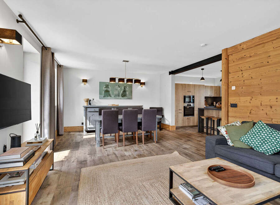 Experience modern living in this stunning property, featuring a spacious open-plan layout perfect for entertaining.