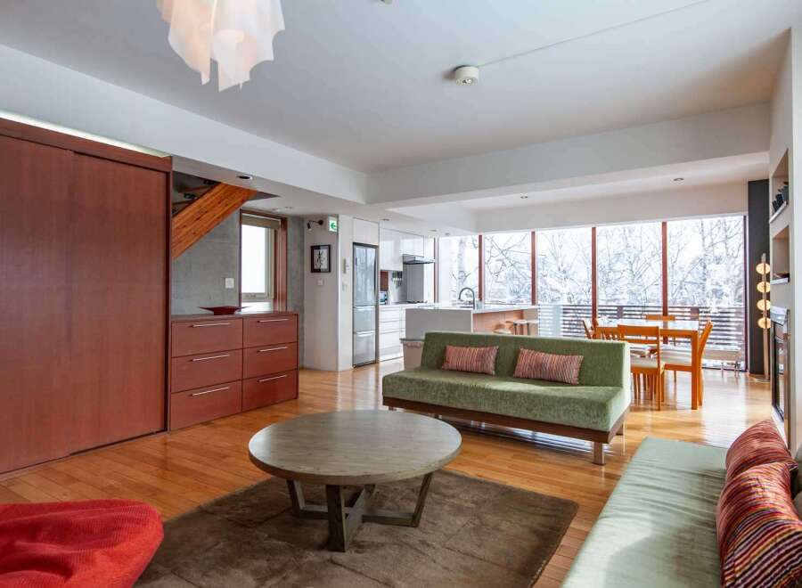 Experience modern living in this stunning property, featuring a spacious open-plan layout perfect for entertaining.