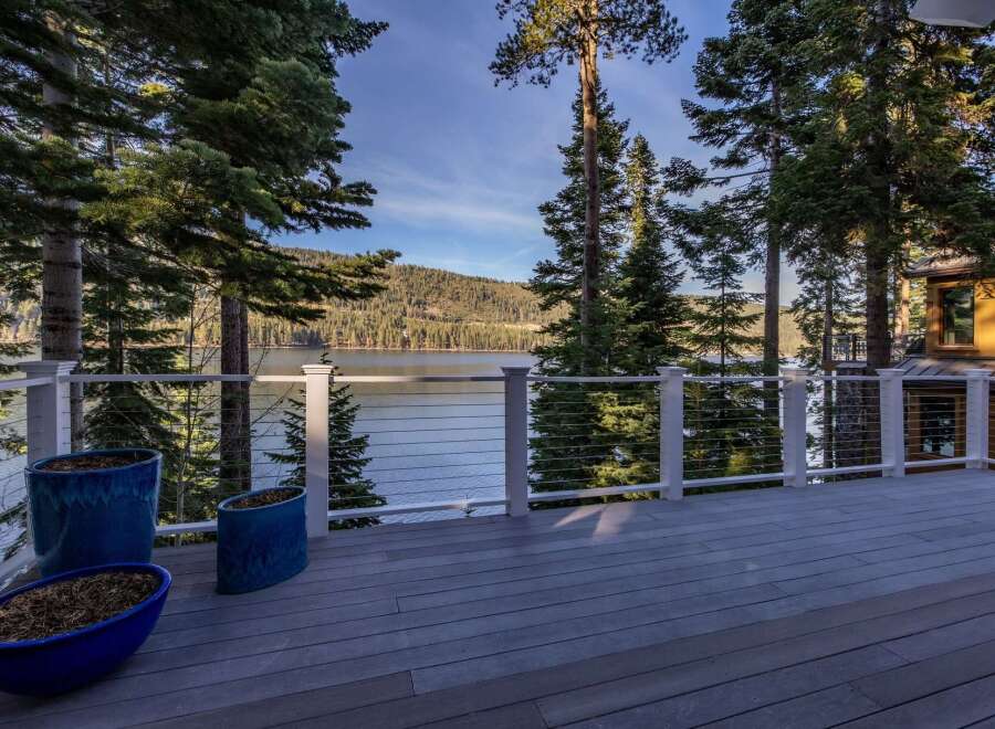 Enjoy breathtaking lake views from this stunning property.