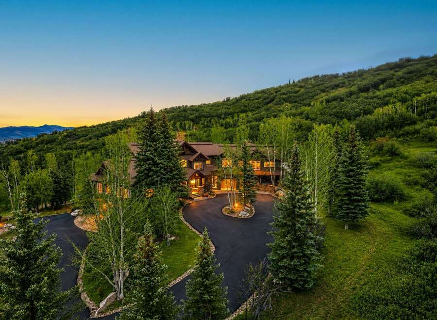 Nestled amidst lush greenery and rolling hills, this stunning mountain estate offers unparalleled luxury and privacy.