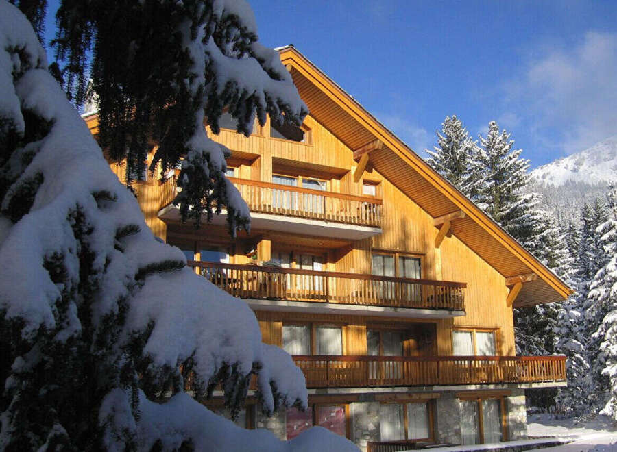 Apartment in Meribel - Image 3