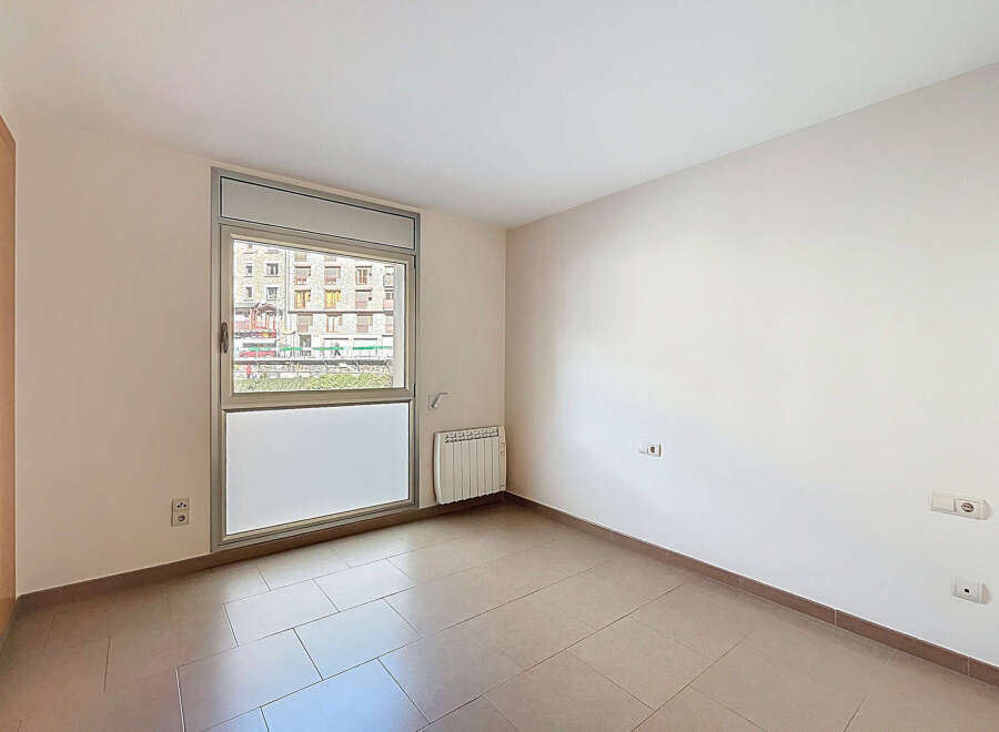 Discover this bright and airy room, perfect for creating your dream space.