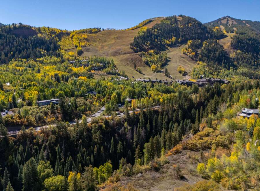 Nestled amidst the breathtaking beauty of the mountains, this property offers an unparalleled living experience.