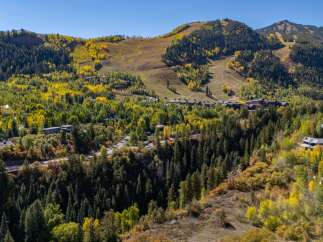 Nestled amidst the breathtaking beauty of the mountains, this property offers an unparalleled living experience.