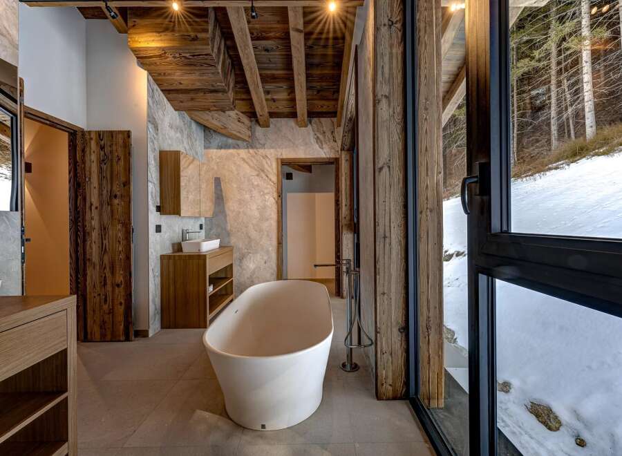 Experience luxury and tranquility in this stunning bathroom.