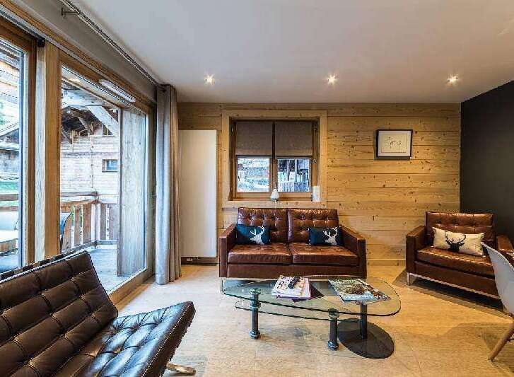 Experience the charm of this cozy living space, perfect for relaxation and entertainment.