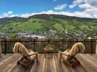 Enjoy breathtaking mountain views from this luxurious property.