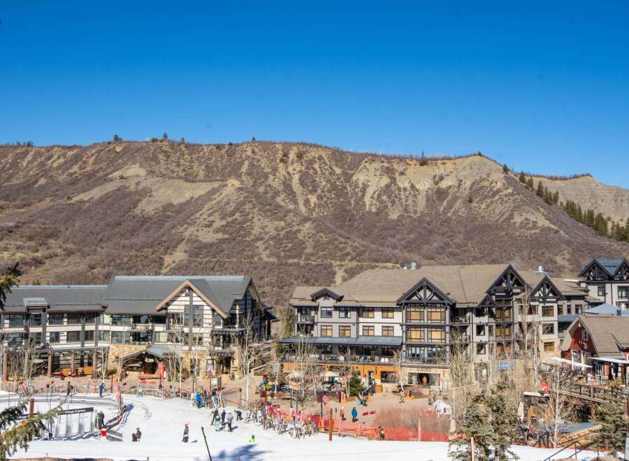 Discover the charm of this mountain retreat, nestled in a picturesque ski village.