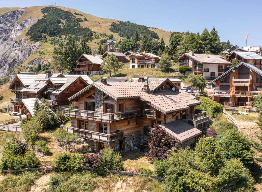 Discover the epitome of alpine luxury in this stunning chalet nestled amidst the breathtaking mountain landscape.