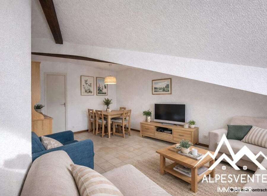 Apartment in Essert-Romand - Image 4