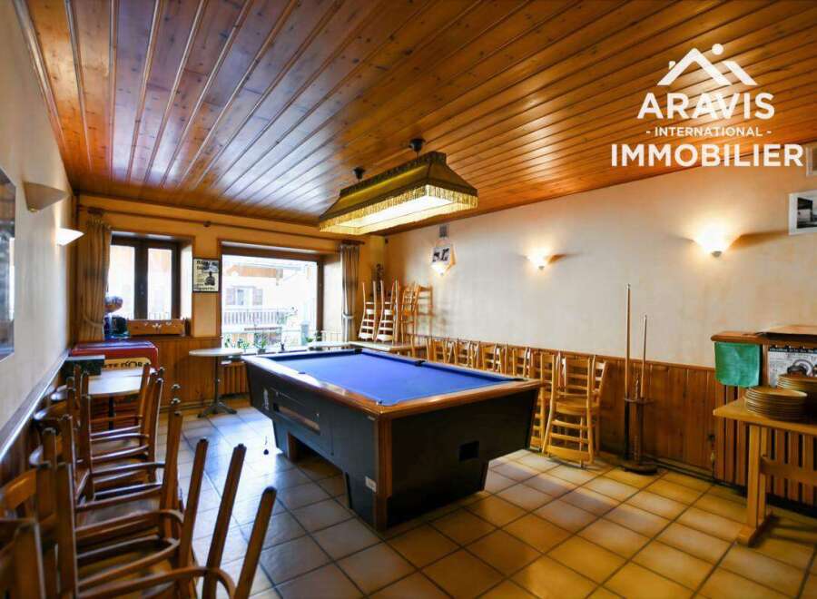 Villa in Morillon - Image 3