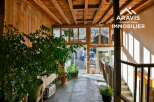 Discover a charming property with a unique wooden interior and a welcoming atmosphere.