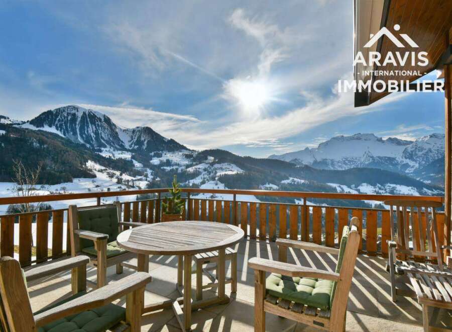 Villa in Manigod - Image 4