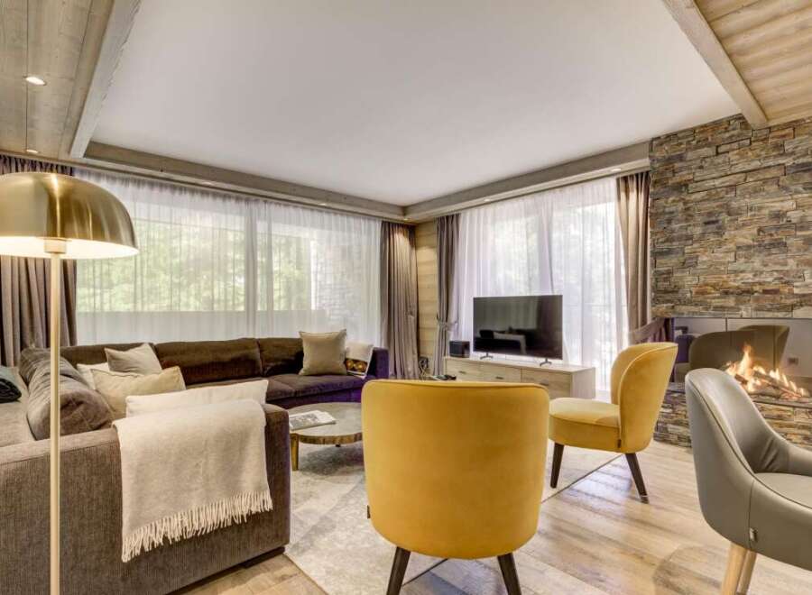 Apartment in Val-d'Isere - Image 4