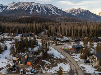 Discover your dream home in this stunning mountain community! This property boasts modern architecture, spacious layouts, and breathtaking views of the snow-capped peaks.