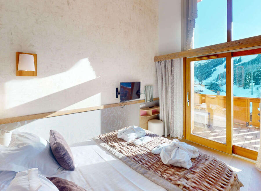 Apartment in Meribel - view 1