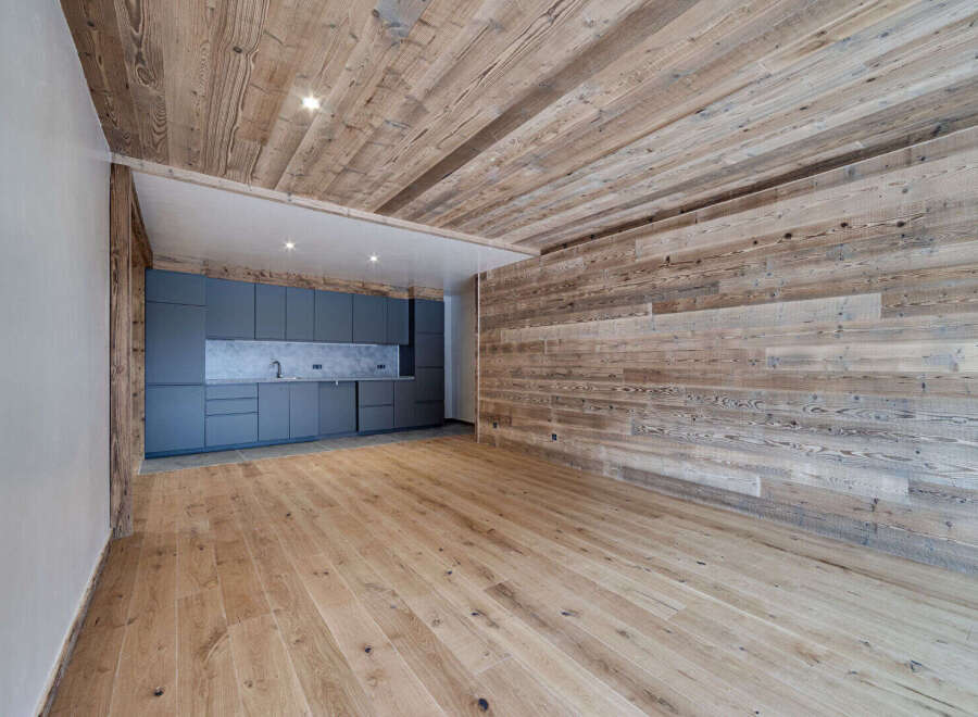 Apartment in Val-d'Isere - Image 3