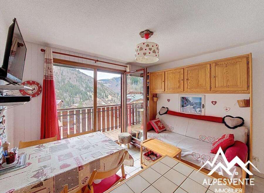 Apartment in Saint-Jean-d'Aulps - Image 2