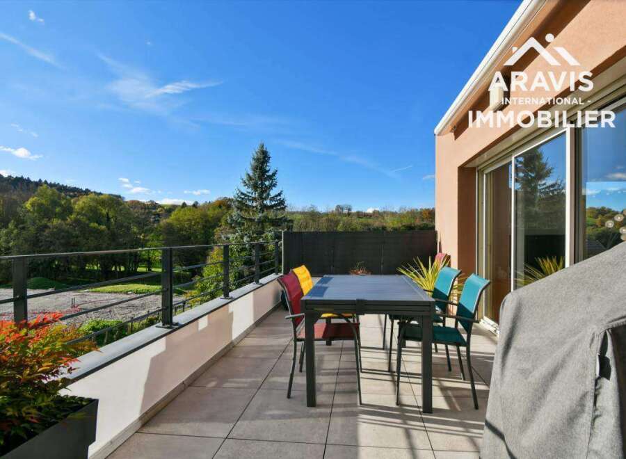 Apartment in Sillingy - Image 3