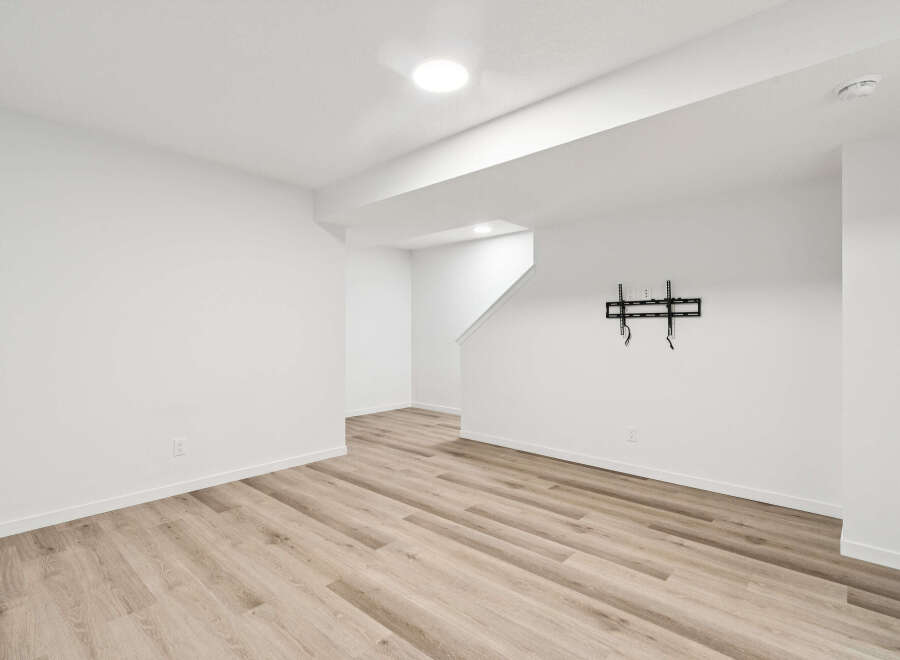 This stunning property boasts a bright and airy interior, perfect for modern living.