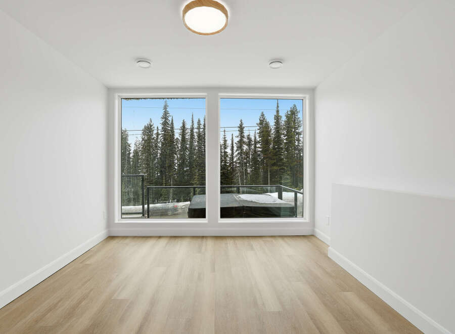 This stunning property boasts a bright and airy interior, perfect for modern living.