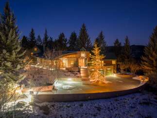 This stunning property showcases a modern architectural design, perfect for those seeking luxury and comfort.