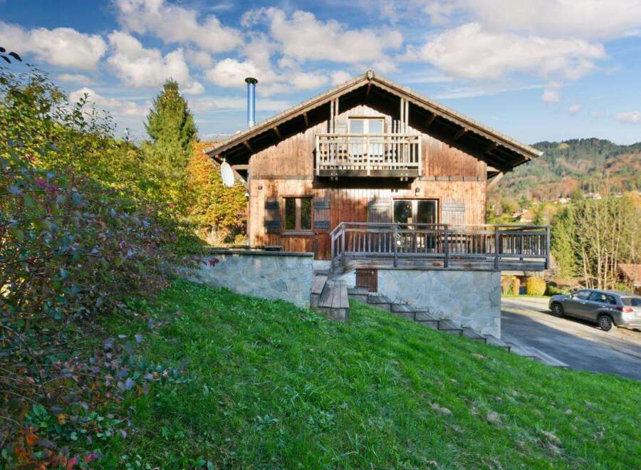 Villa in Araches-la-Frasse - view 1