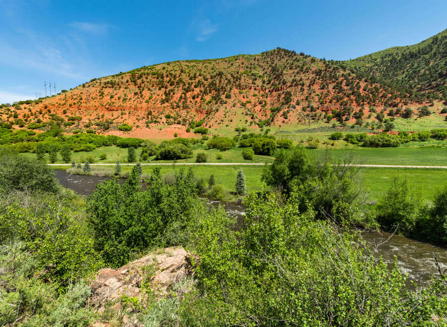 House in Wingo - Image 2