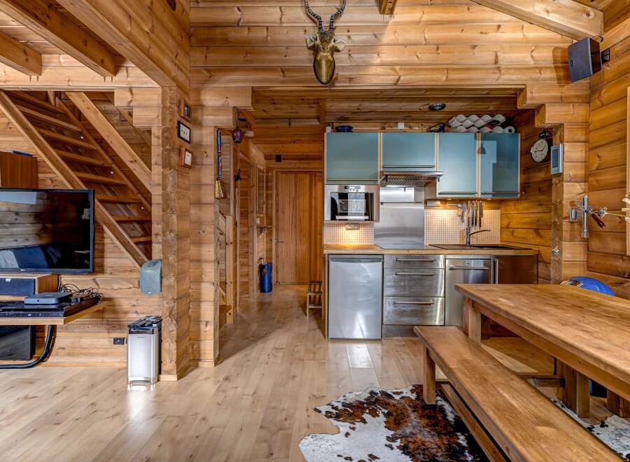Apartment in Les Houches - Image 3